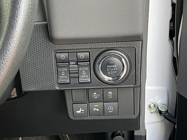 DAIHATSU TANTO CUSTOM 2020 Image 31