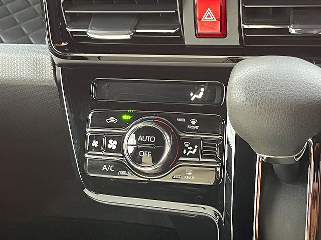 DAIHATSU TANTO CUSTOM 2020 Image 31