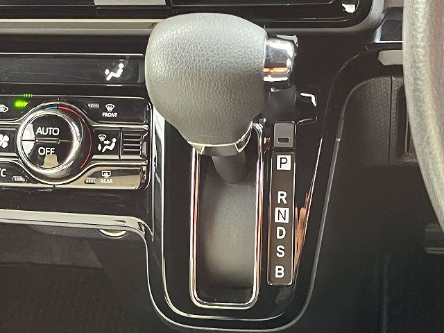 DAIHATSU TANTO CUSTOM 2020 Image 31