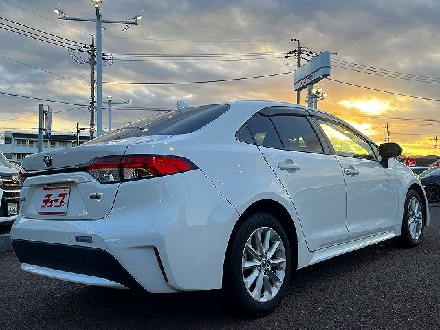TOYOTA COROLLA SEDAN HYBRID 2020 Image 31