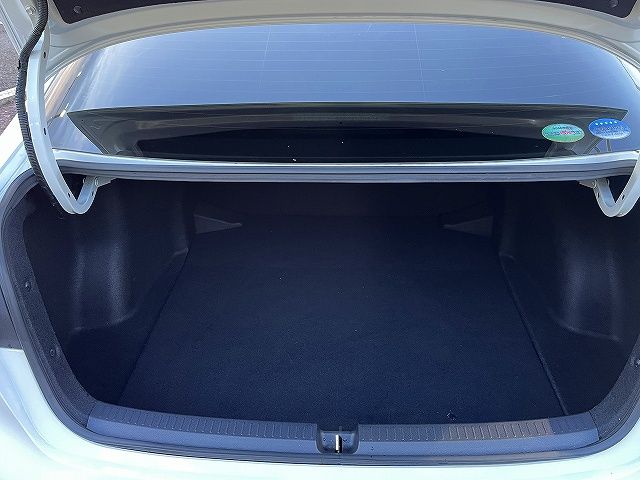 TOYOTA COROLLA SEDAN HYBRID 2020 Image 31