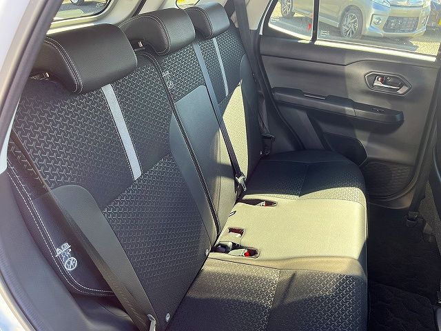 DAIHATSU ROCKY 2020 Image 31