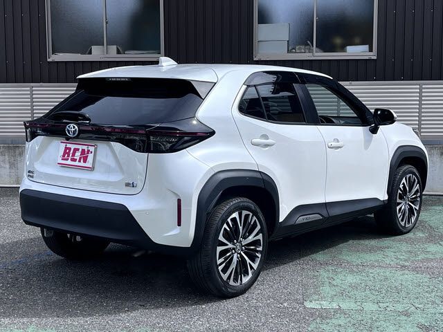 TOYOTA YARIS CROSS HYBRID 2023 Image 31