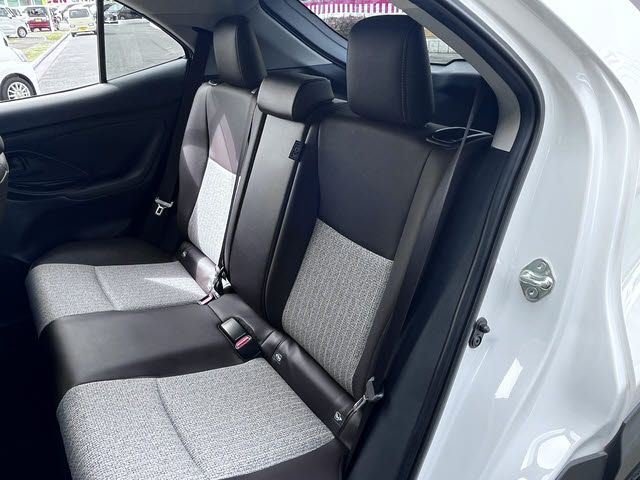 TOYOTA YARIS CROSS HYBRID 2023 Image 31