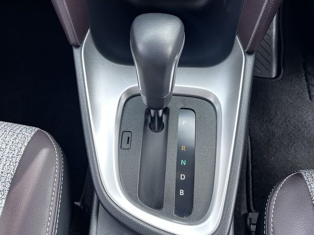 TOYOTA YARIS CROSS HYBRID 2023 Image 31