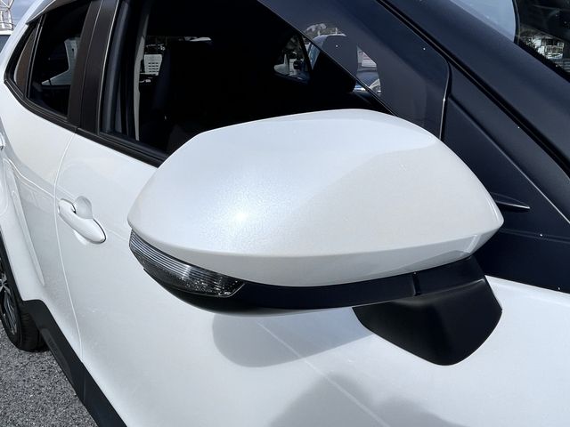 TOYOTA YARIS CROSS HYBRID 2023 Image 31