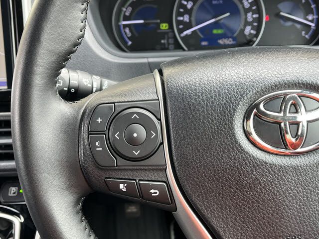 TOYOTA VOXY HYBRID 2021 Image 31