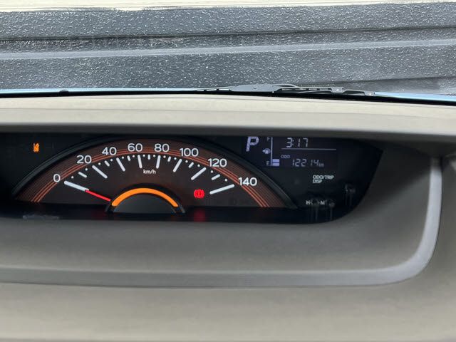 DAIHATSU TANTO 2015 Image 31