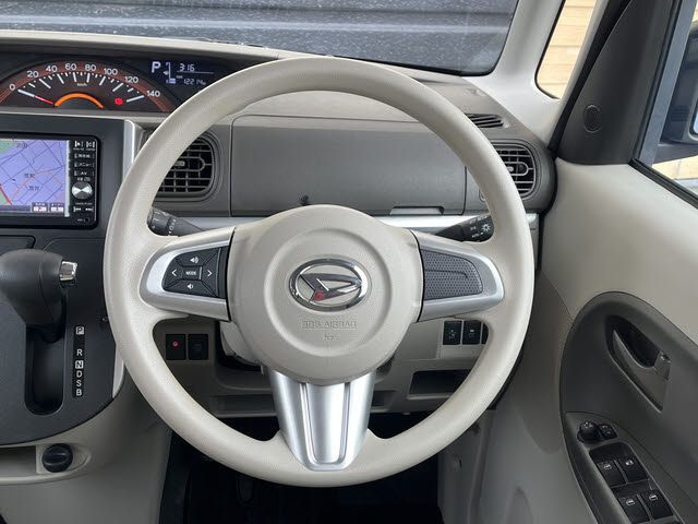 DAIHATSU TANTO 2015 Image 31