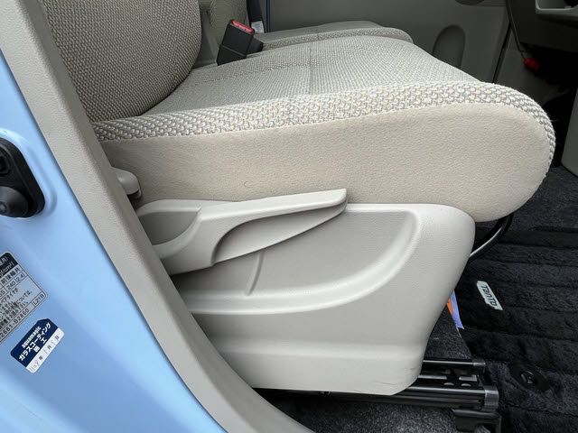 DAIHATSU TANTO 2015 Image 31