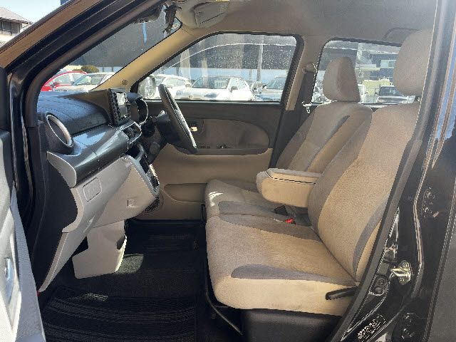 TOYOTA PIXIS JOY 2021 Image 31