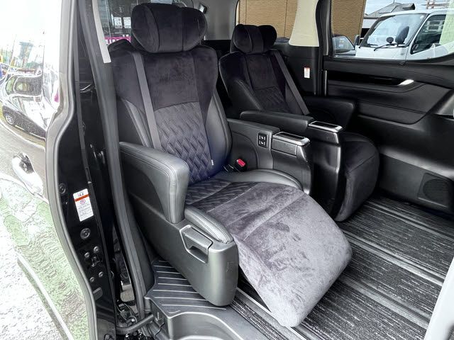 TOYOTA ALPHARD 2015 Image 31