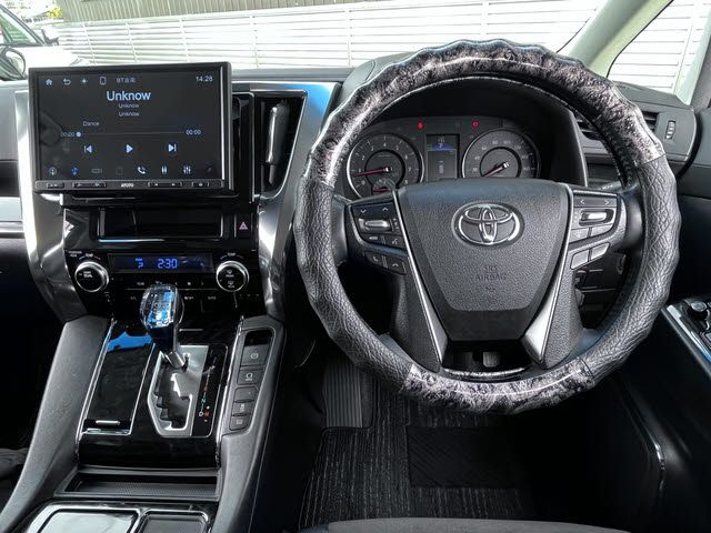 TOYOTA ALPHARD 2015 Image 31