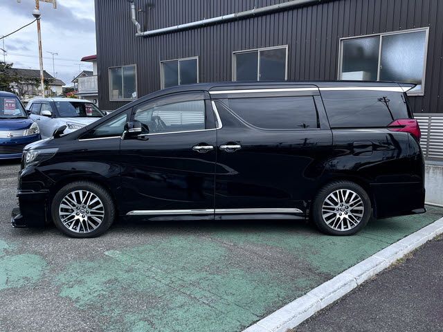 TOYOTA ALPHARD 2015 Image 31