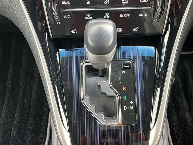 TOYOTA HARRIER 2WD 2017 Image 31