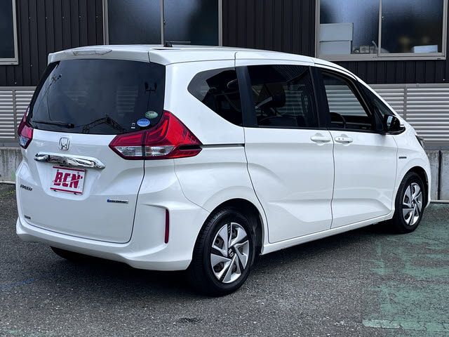 HONDA FREED HYBRID 2017 Image 31