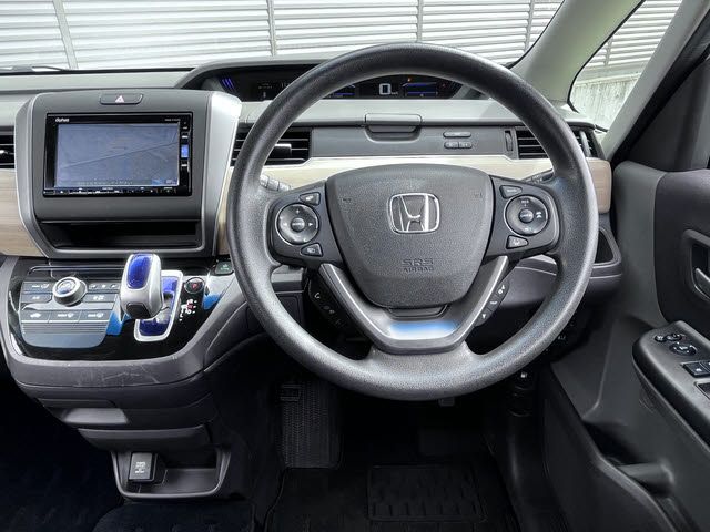 HONDA FREED HYBRID 2017 Image 31