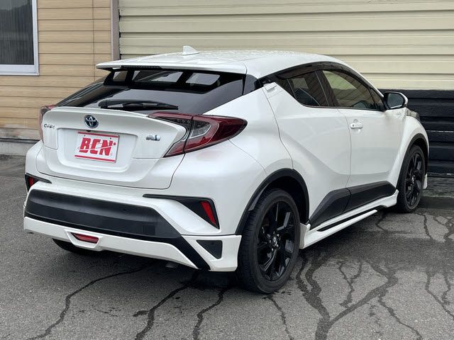 TOYOTA C-HR 2019 Image 31