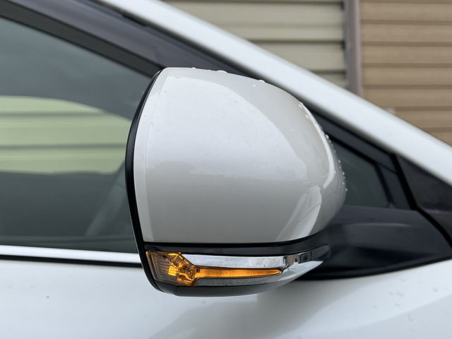 TOYOTA C-HR 2019 Image 31