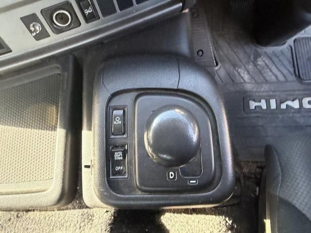 HINO PROFIA 2012 Image 31