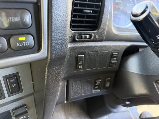 HINO PROFIA 2012 Image 31