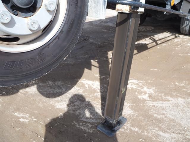 MITSUBISHI CANTER 2018 Image 31