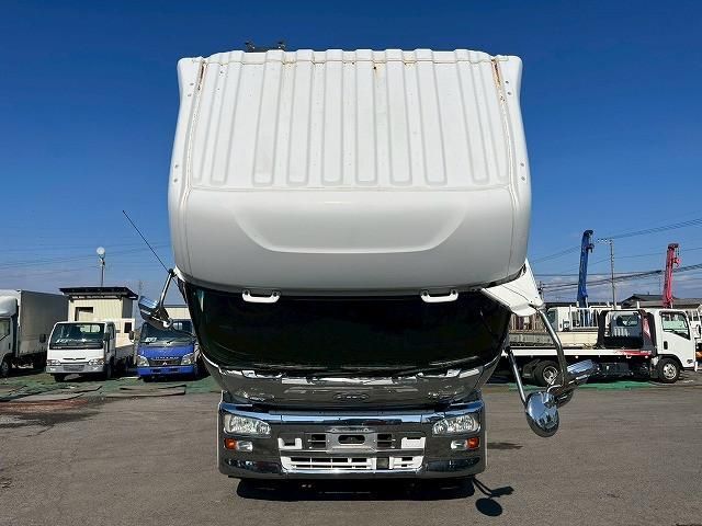 NISSAN DIESEL QUON 2013 Image 31