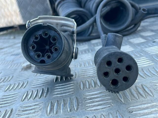 NISSAN DIESEL QUON 2013 Image 31