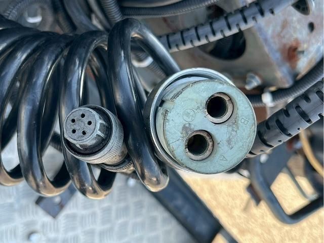 NISSAN DIESEL QUON 2013 Image 31