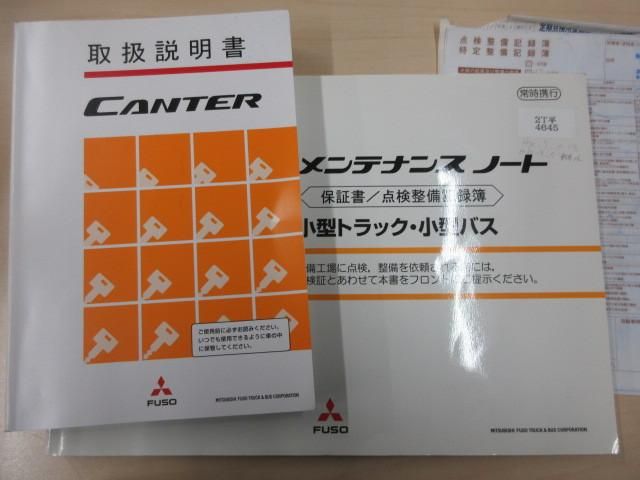 MITSUBISHI CANTER 2018 Image 31