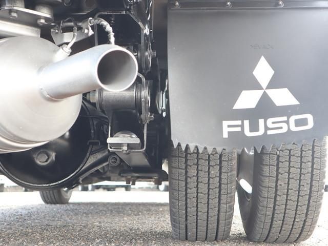 MITSUBISHI CANTER 2018 Image 31