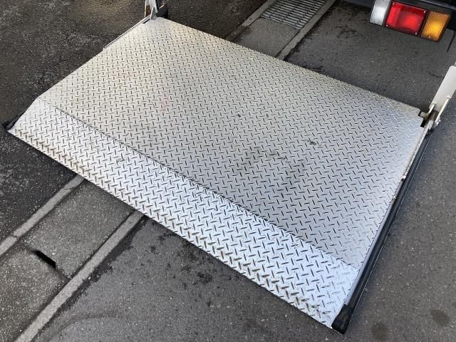 ISUZU ELF 2014 Image 31