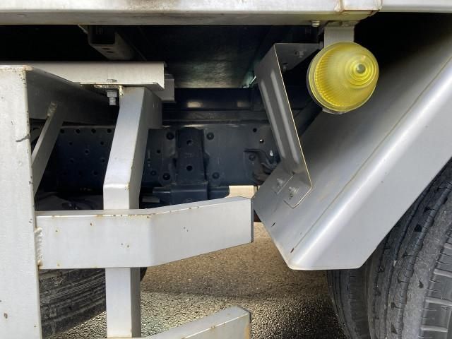 ISUZU ELF 2014 Image 31