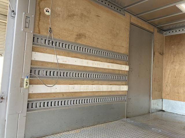 ISUZU ELF 2014 Image 31