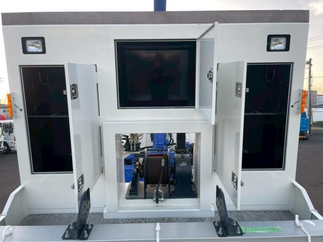 HINO PROFIA 2025 Image 31