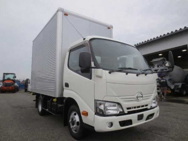 HINO DUTRO 2018 Image 31