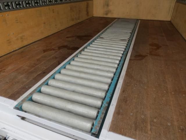 HINO DUTRO 2018 Image 31