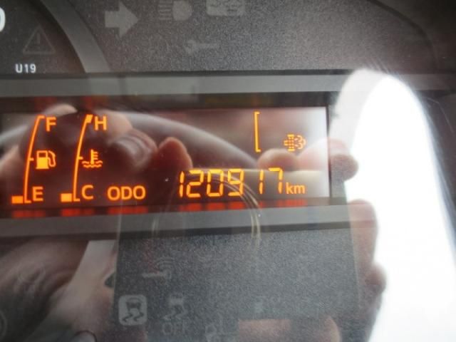 HINO DUTRO 2018 Image 31