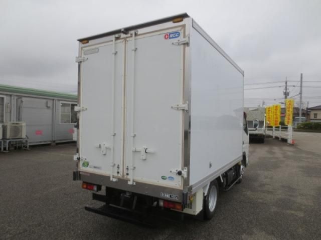 MITSUBISHI CANTER 2013 Image 31