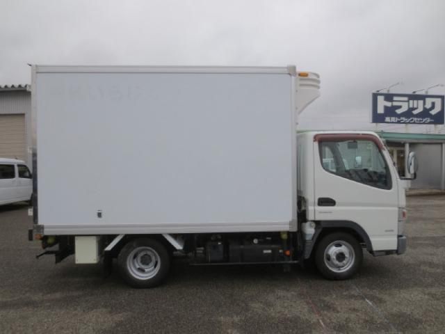 MITSUBISHI CANTER 2013 Image 31
