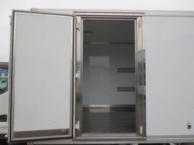 MITSUBISHI CANTER 2013 Image 31