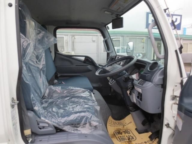 MITSUBISHI CANTER 2013 Image 31