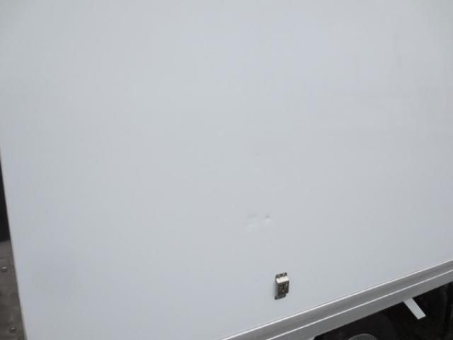 MITSUBISHI CANTER 2013 Image 31