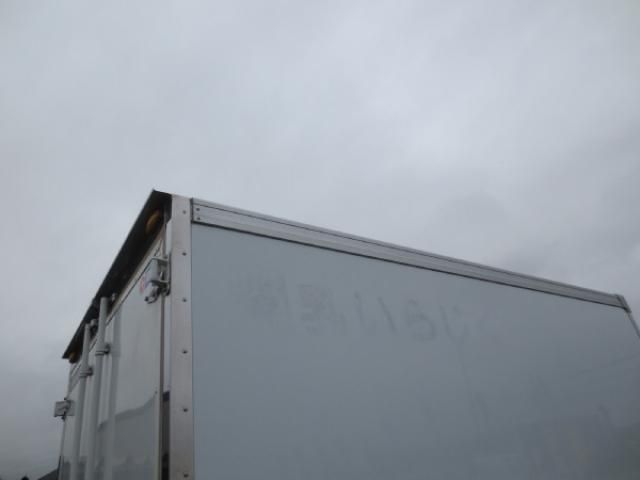 MITSUBISHI CANTER 2013 Image 31