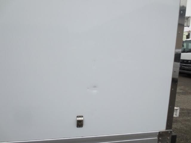 MITSUBISHI CANTER 2013 Image 31