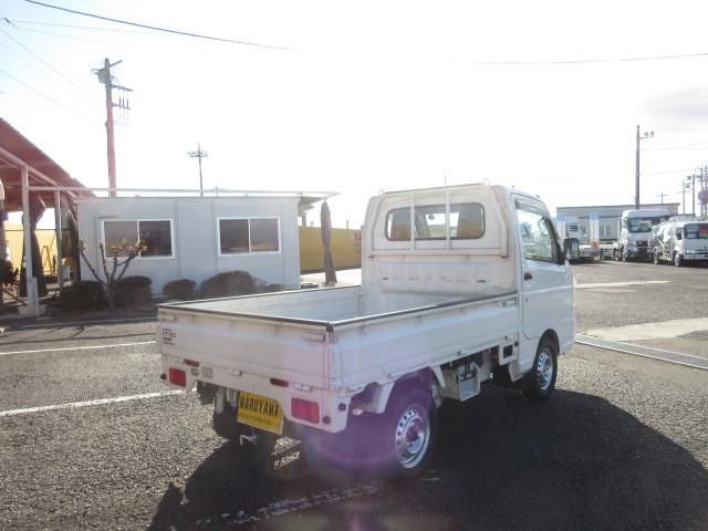 NISSAN CLIPPER TRUCK 2015 Image 31