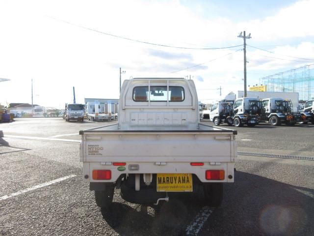 NISSAN CLIPPER TRUCK 2015 Image 31