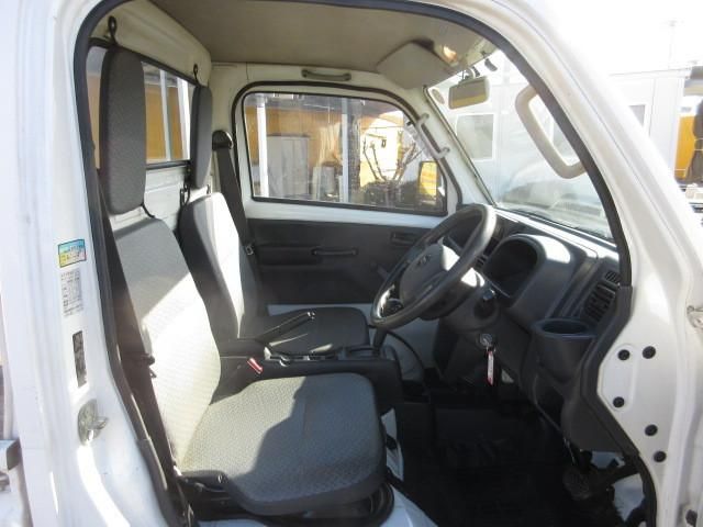 NISSAN CLIPPER TRUCK 2015 Image 31