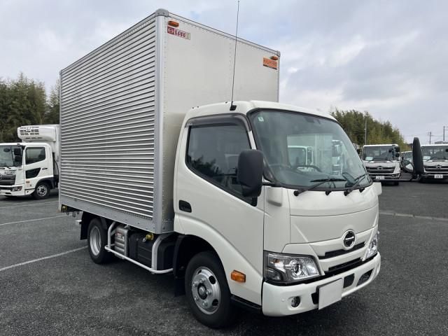 HINO DUTRO 2025 Image 31