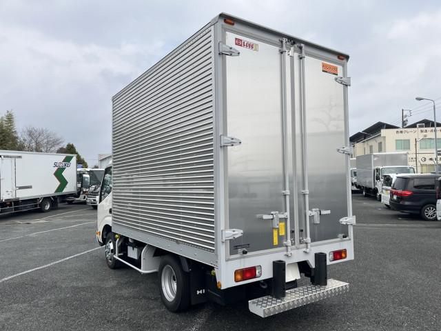 HINO DUTRO 2025 Image 31